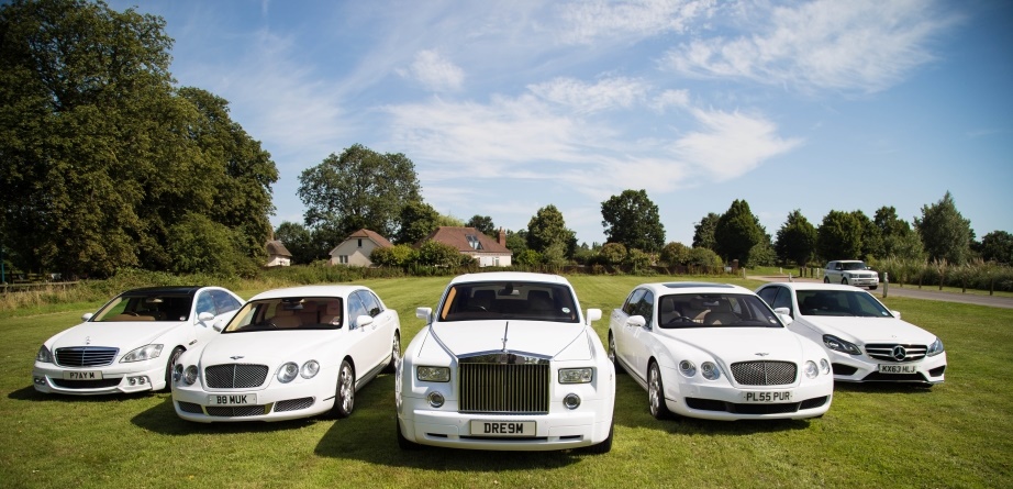 The best wedding photos with a Rolls Royce hire